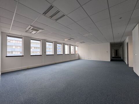   Bureaux - A LOUER - 370 m² non divisibles 