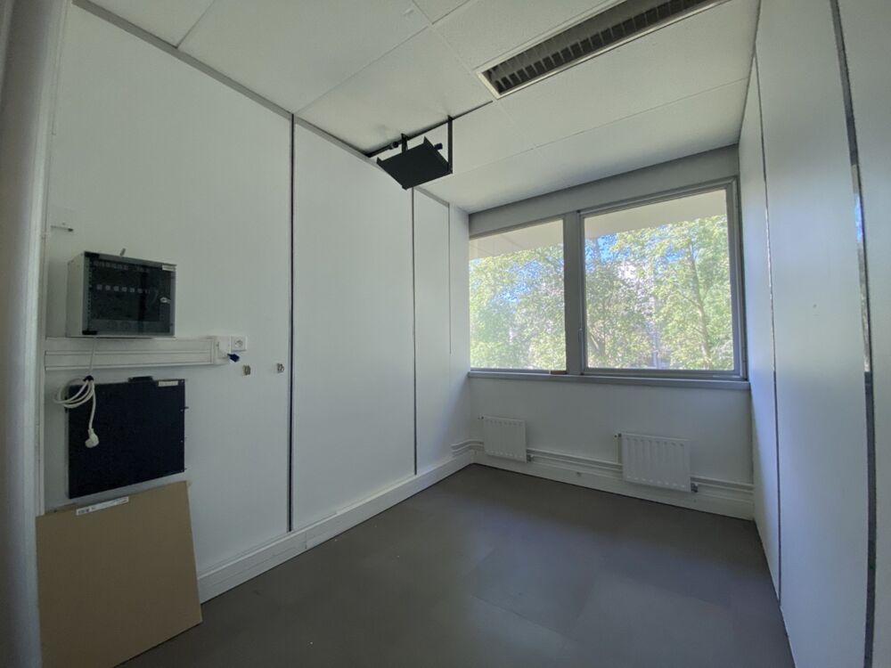   Bureaux - A LOUER - 268 m² non divisibles Fontenay sous bois