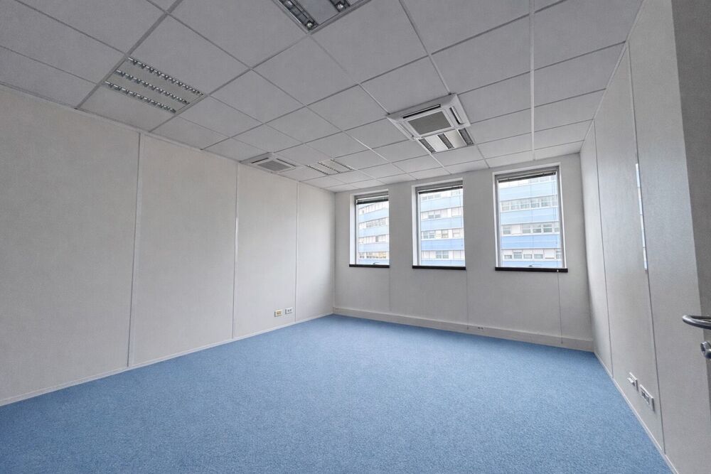   Bureaux - A LOUER - 370 m² non divisibles Montreuil