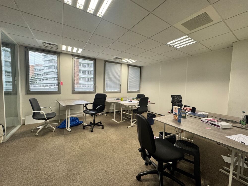   Bureaux - A VENDRE - 331 m² non divisibles Montreuil