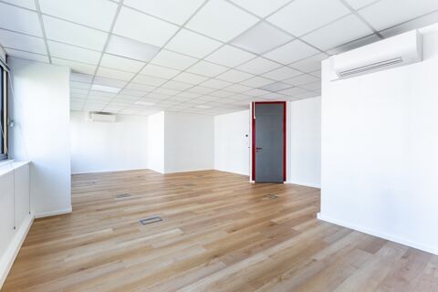 Bureaux - A LOUER - 63 m&sup2; non divisibles 1120 93100 Montreuil