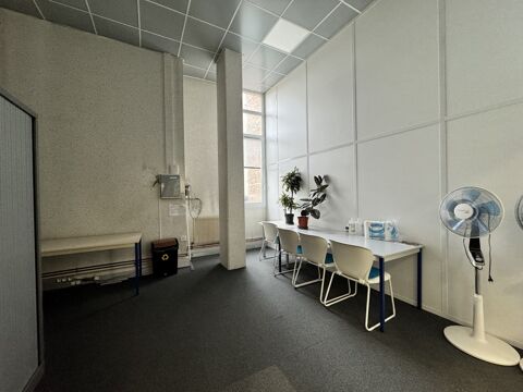   Bureaux - A LOUER - 869 m² divisibles à partir de 24 m² 