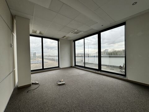   Bureaux - A LOUER - 515 m² non divisibles 