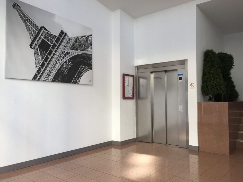   Bureaux - A LOUER - 869 m² divisibles à partir de 24 m² Montreuil