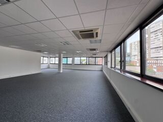   4 / 6 RUE SADI CARNOT 93170 BAGNOLET - 190 m² non divisibles Bagnolet