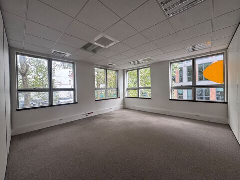  Bureaux - A VENDRE - 331 m² non divisibles 