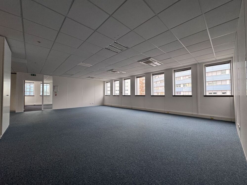   Bureaux - A LOUER - 370 m² non divisibles 