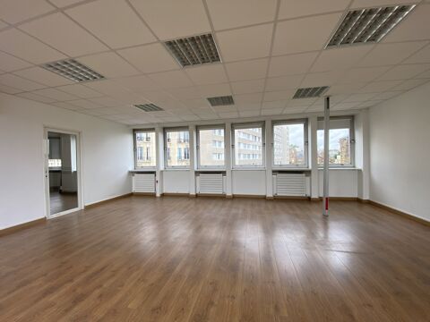   Bureaux - A LOUER - 203 m² non divisibles 