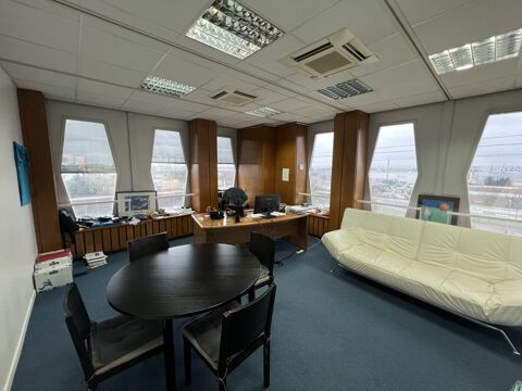   Bureaux - A VENDRE - 240 m² non divisibles 