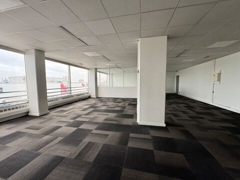   Bureaux - A LOUER - 242 m² non divisibles 