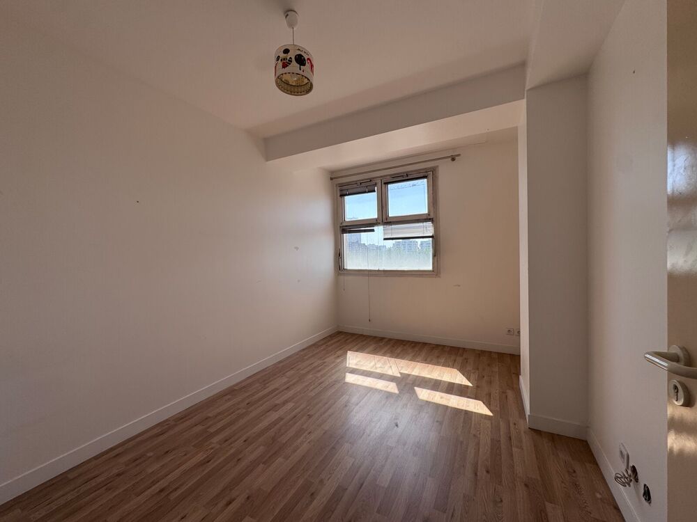   Bureaux - A VENDRE - 235 m² non divisibles Bagnolet