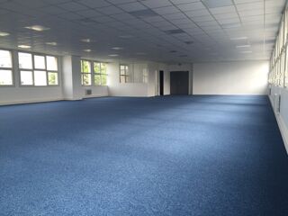   Bureaux - A LOUER - 255 m² non divisibles Montreuil