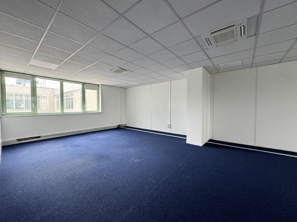  Bureaux - A LOUER - 297 m² non divisibles Pantin