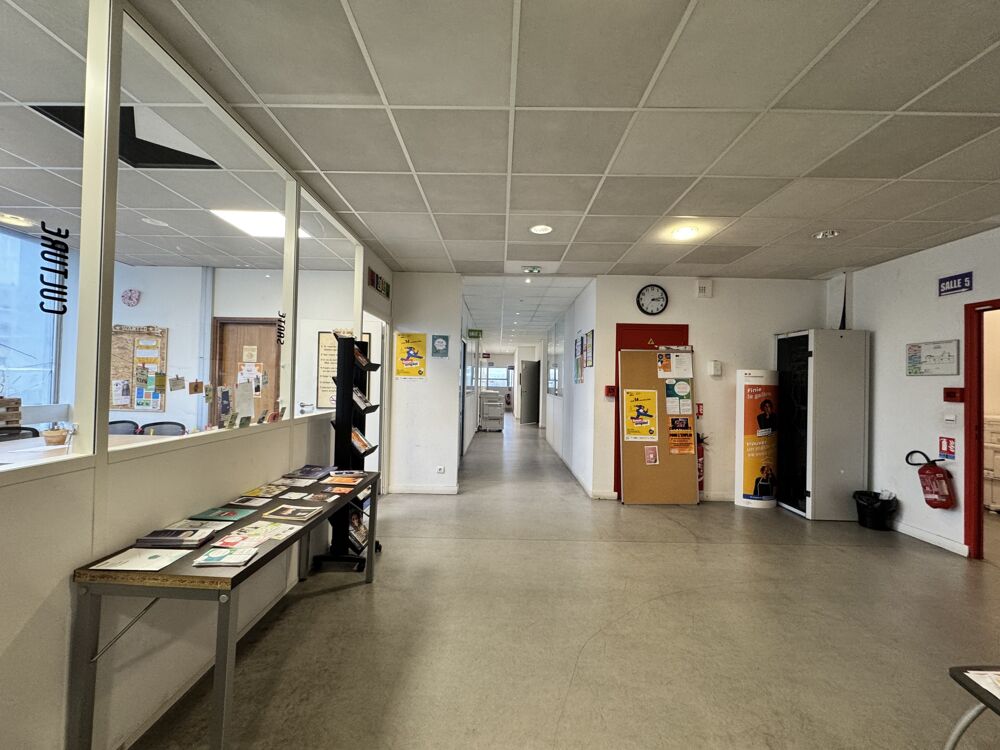   Bureaux - A LOUER - 480 m² non divisibles Montreuil