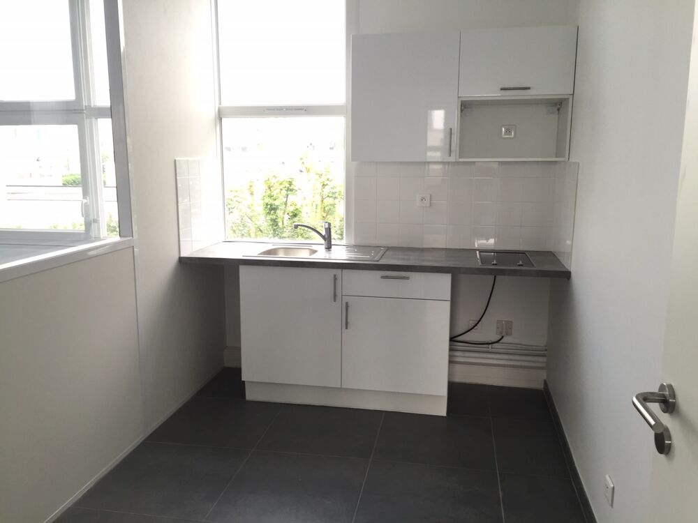   Bureaux - A LOUER - 255 m² non divisibles Montreuil