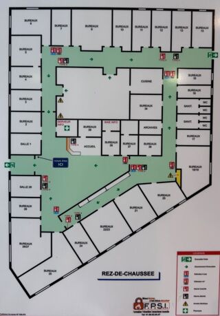   Bureaux - A VENDRE - 745 m² non divisibles Creteil