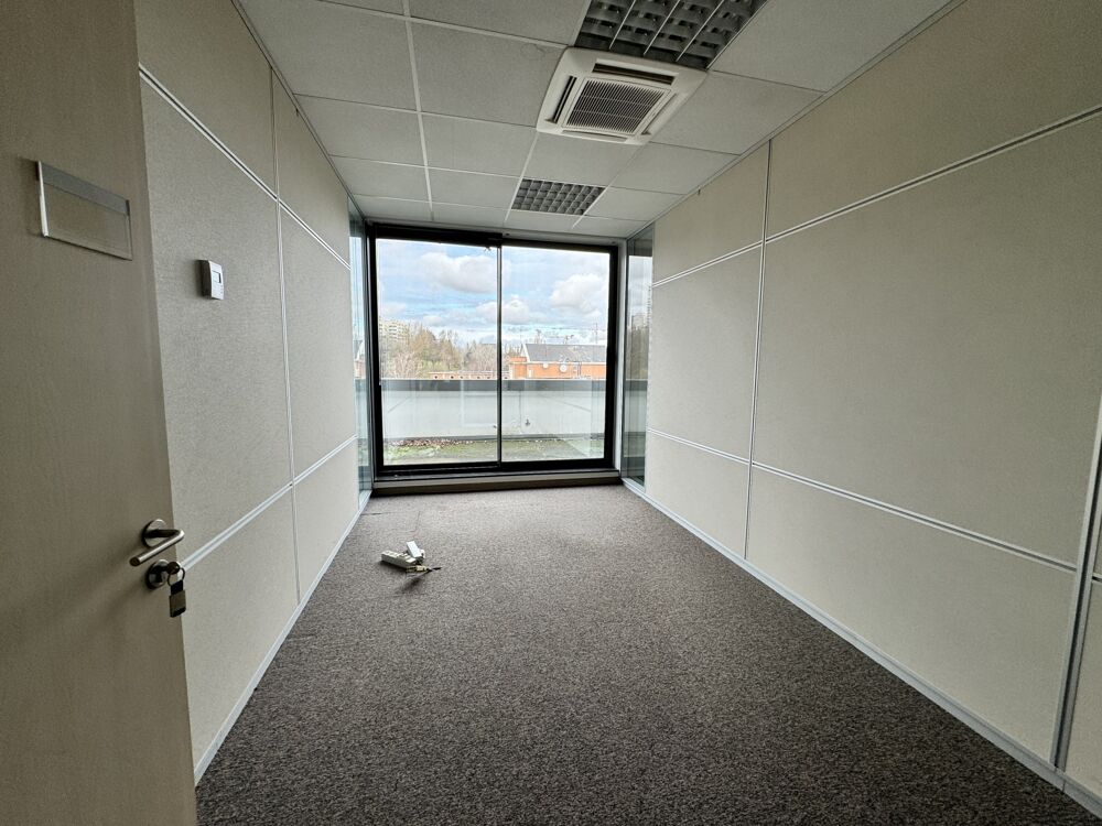   Bureaux - A LOUER - 246 m² non divisibles Rosny sous bois