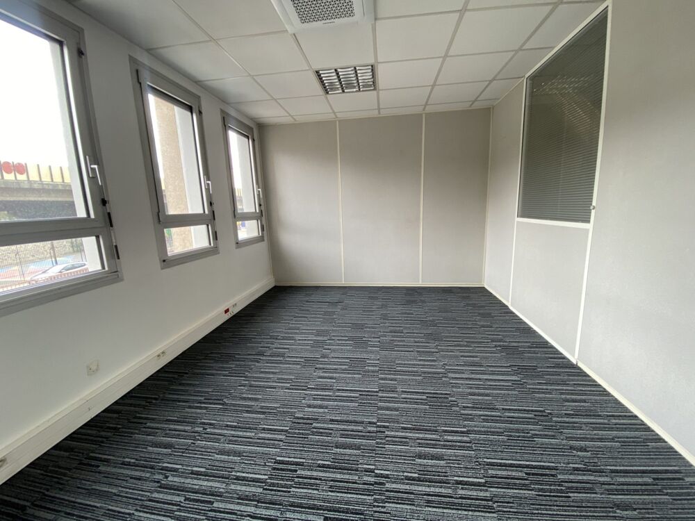  Bureaux - A LOUER - 256 m² non divisibles Clichy
