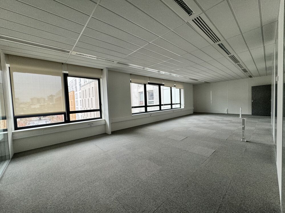   Bureaux - A LOUER - 353 m² non divisibles Rosny sous bois