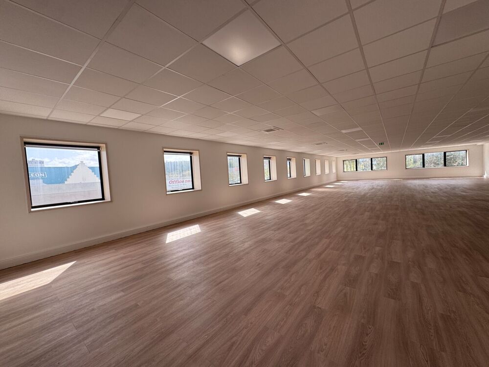   Bureaux - A LOUER - 281 m² non divisibles Rosny sous bois