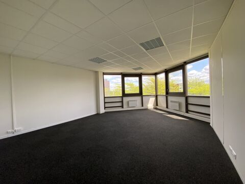 Bureaux - A LOUER - 138 m&sup2; non divisibles 1495 93110 Rosny sous bois