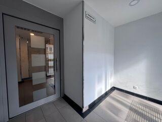   Bureaux - A LOUER - 204 m² non divisibles Montreuil