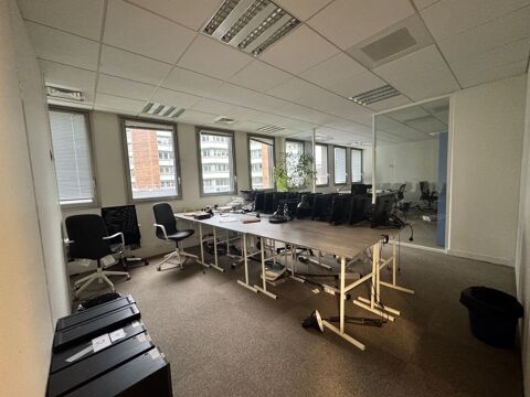   Bureaux - A VENDRE - 331 m² non divisibles 