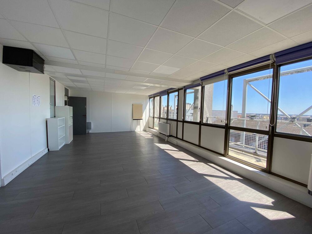  Bureaux - A LOUER - 258 m² divisibles à partir de 17 m² Montreuil