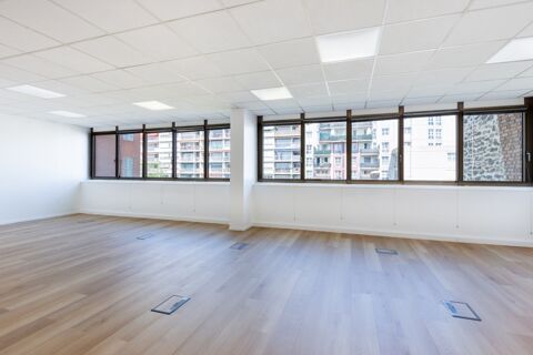 Bureaux - A LOUER - 285 m&sup2; divisibles &agrave; partir de 17 m&sup2; 5230 93100 Montreuil