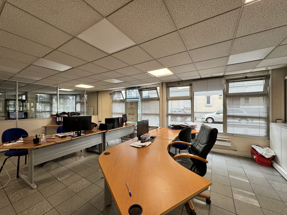   Bureaux - A LOUER - 172 m² non divisibles Ivry sur seine