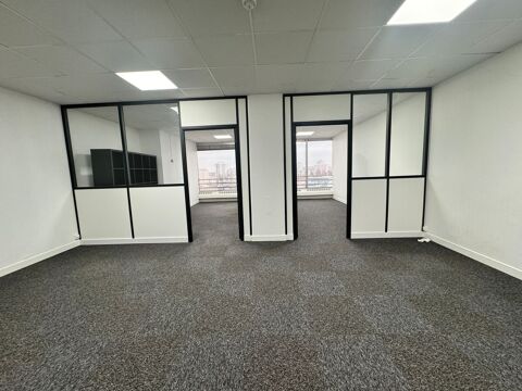   Bureaux - A LOUER - 156 m² non divisibles 