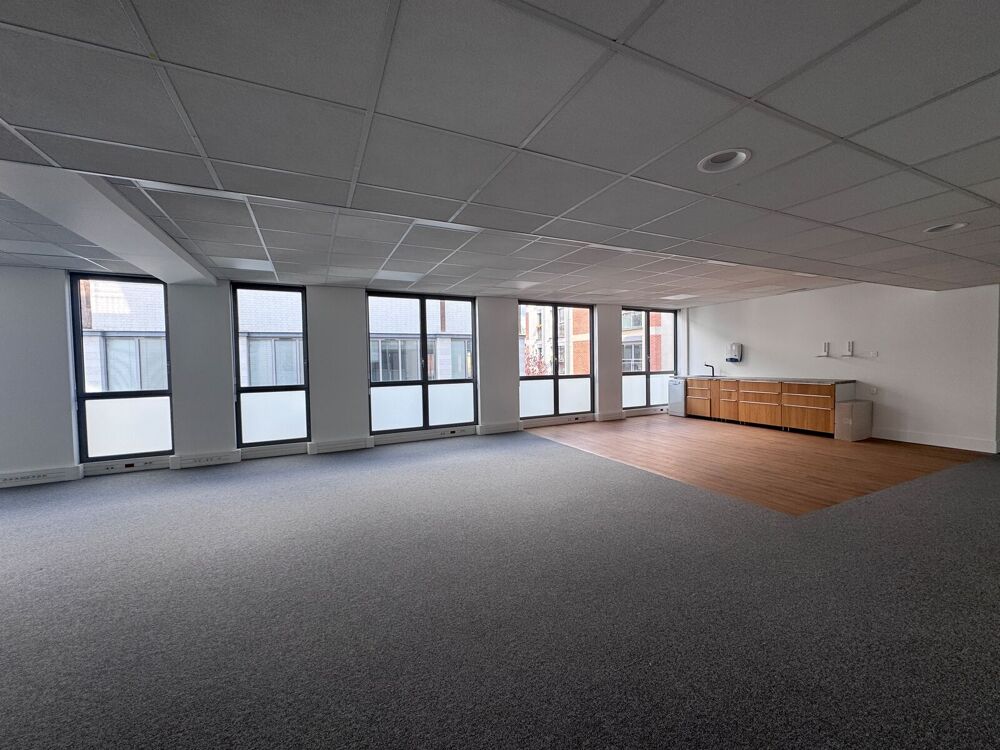   Bureaux - A LOUER - 585 m² divisibles à partir de 175 m² Montreuil