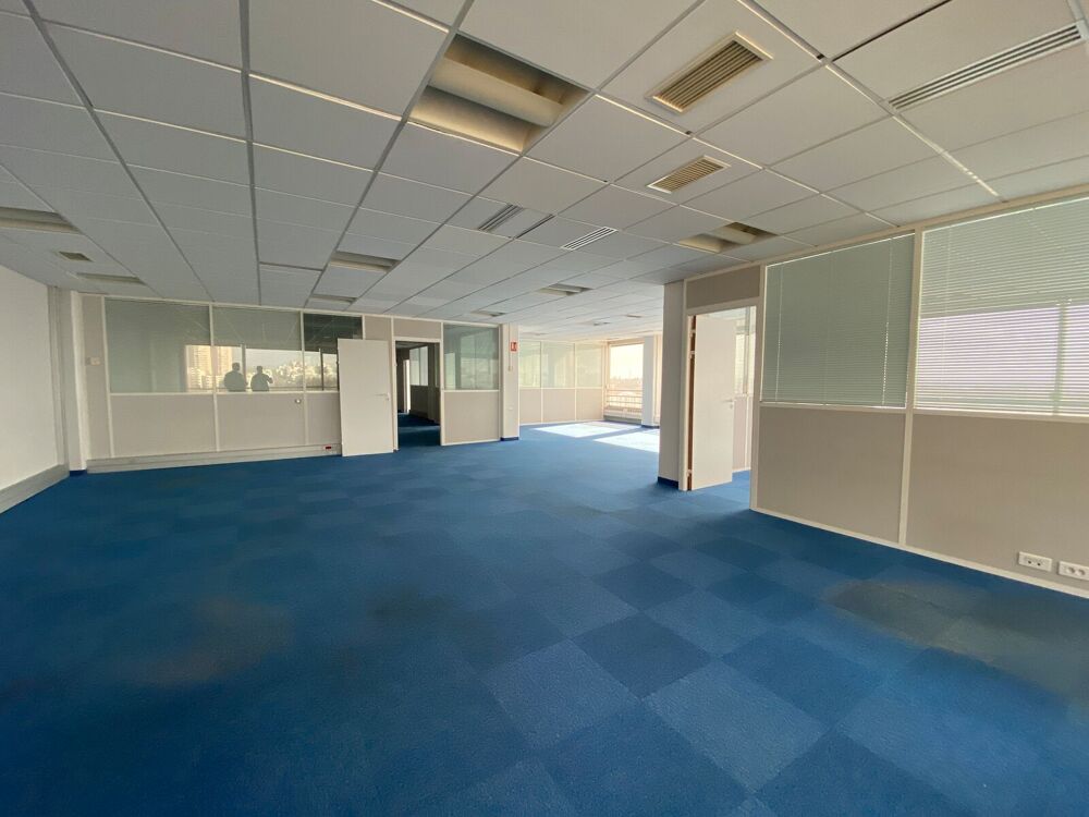   Bureaux - A LOUER - 349 m² non divisibles Rosny sous bois
