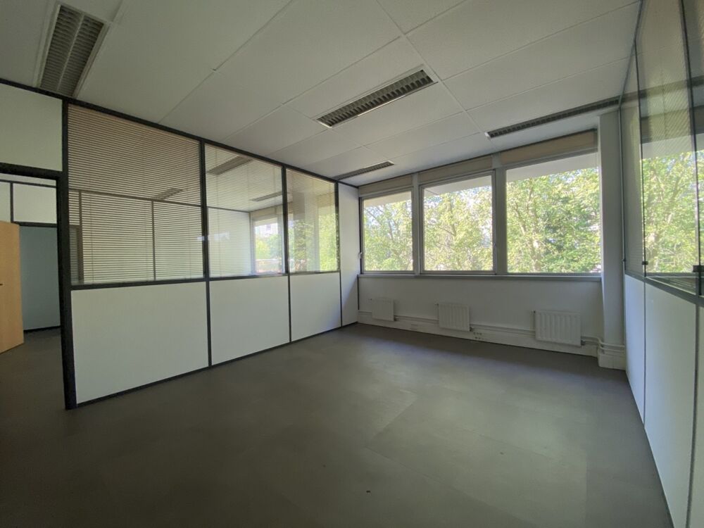   Bureaux - A LOUER - 268 m² non divisibles Fontenay sous bois