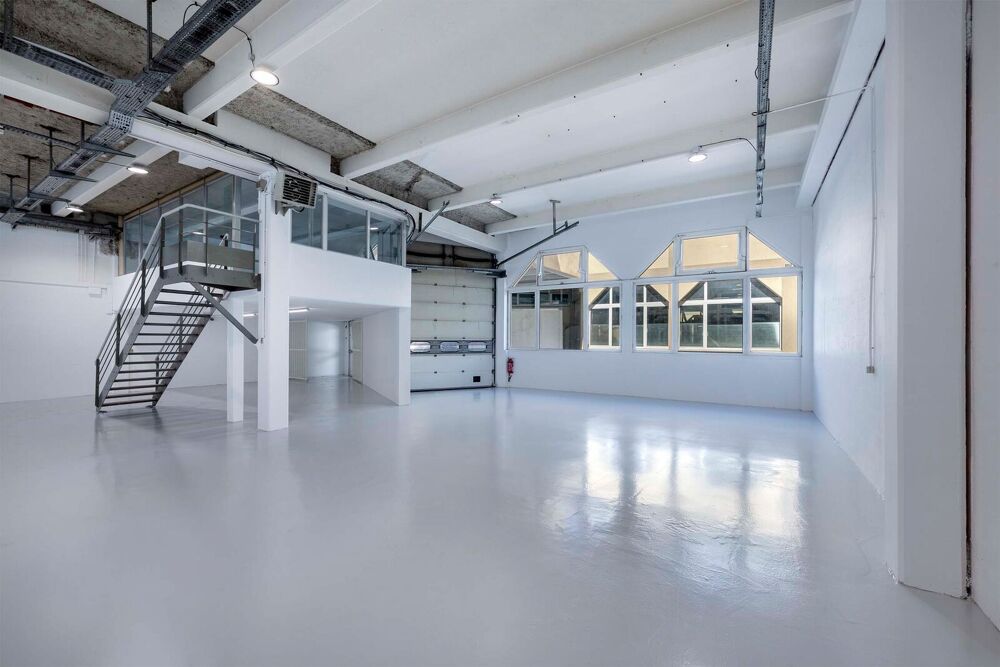   Locaux d'activité - A LOUER - 1 139 m² divisibles à partir de 519 m² Aubervilliers