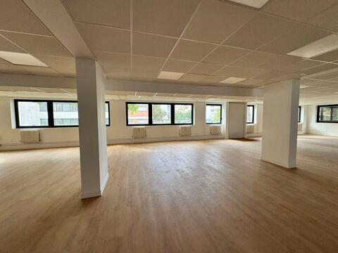   Bureaux - A LOUER - 546 m² non divisibles 