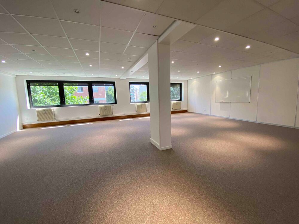   Bureaux - A LOUER - 546 m² non divisibles Montreuil