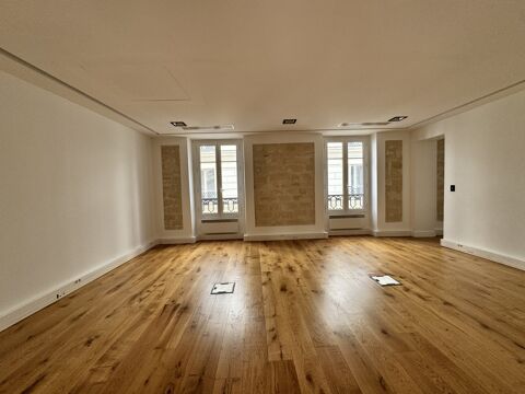 Bureaux - A LOUER - 85 m&sup2; non divisibles 4000 75011 Paris
