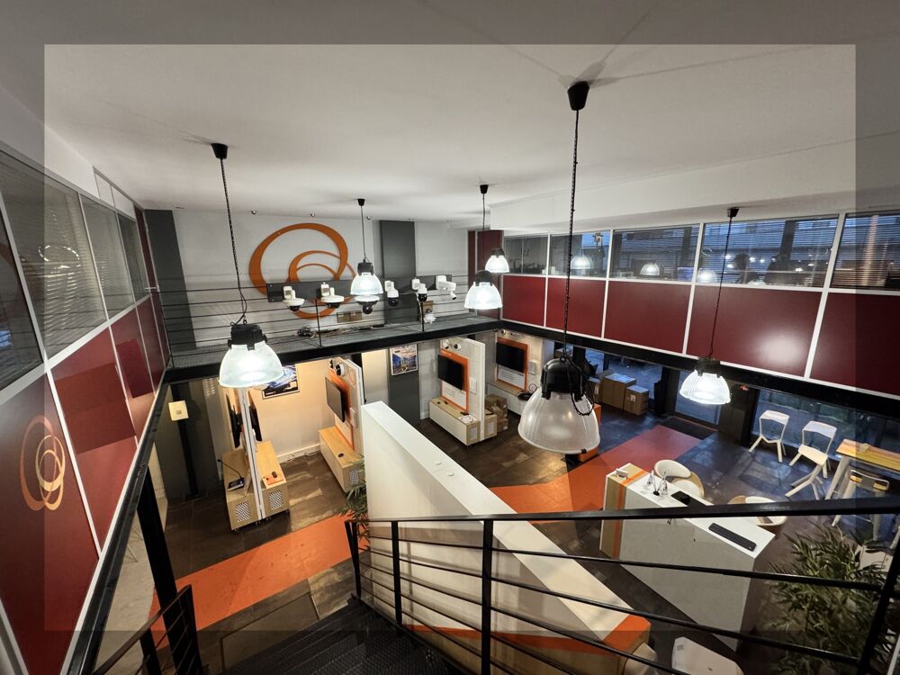   Bureaux - A LOUER - 251 m² non divisibles Ivry sur seine