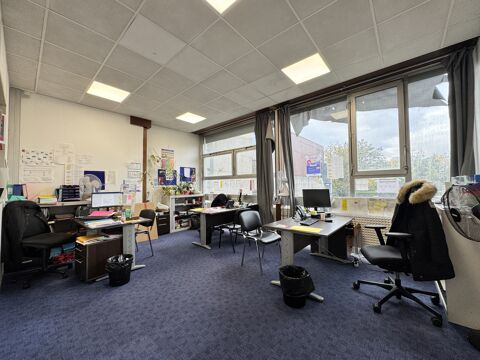 Bureaux - A LOUER - 480 m&sup2; divisibles &agrave; partir de 240 m&sup2; 7500 93100 Montreuil