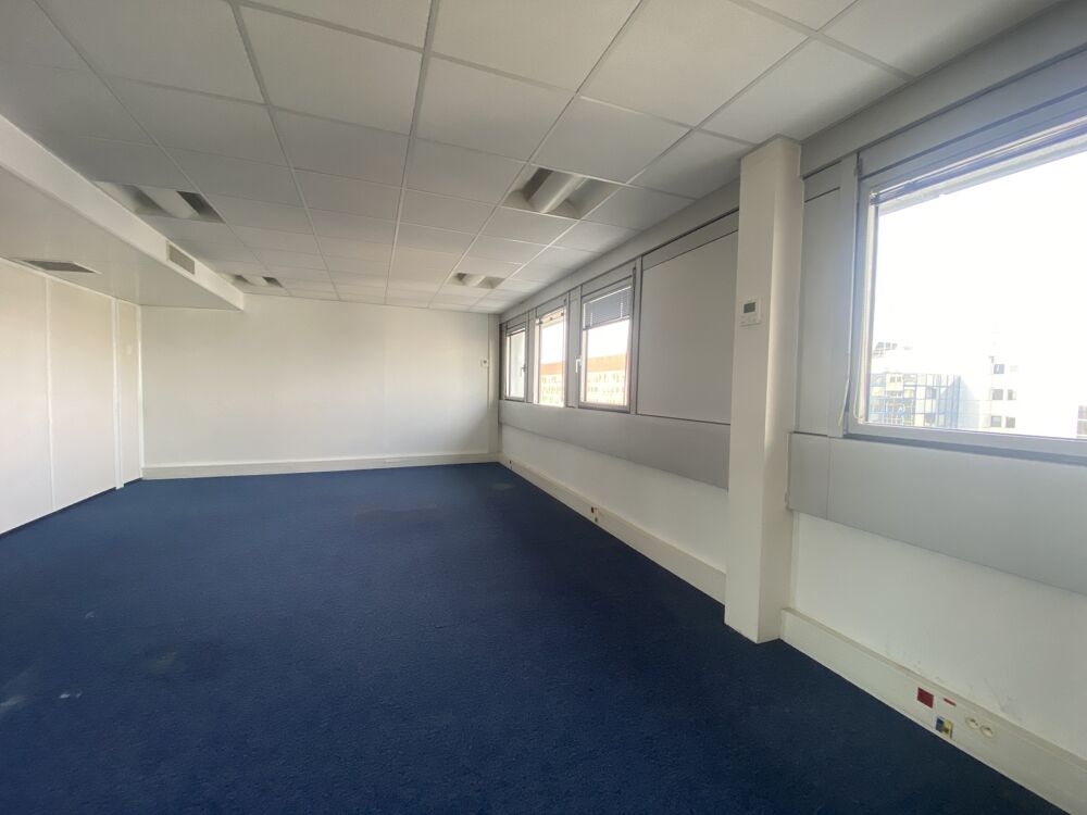   Bureaux - A LOUER - 287 m² non divisibles Noisy le grand