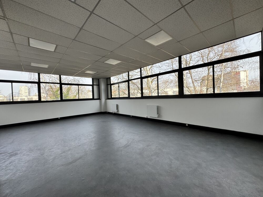   Bureaux - A LOUER - 163 m² non divisibles Saint denis