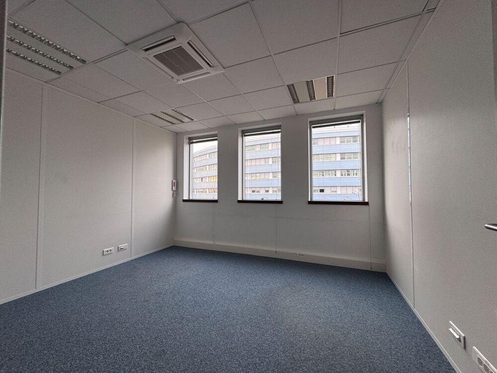   Bureaux - A LOUER - 370 m² non divisibles Montreuil