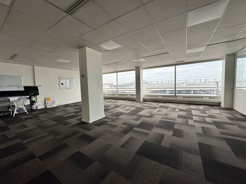   Bureaux - A LOUER - 156 m² non divisibles Rosny sous bois
