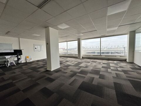   Bureaux - A LOUER - 156 m² non divisibles 