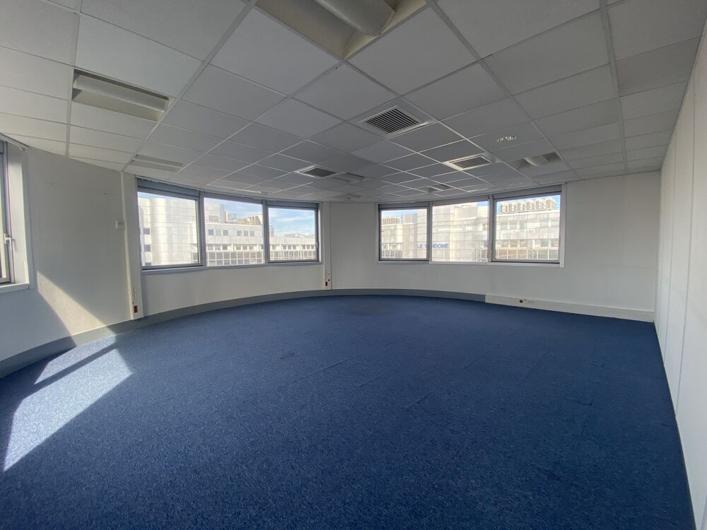   Bureaux - A LOUER - 3 667 m² divisibles à partir de 200 m² Noisy le grand