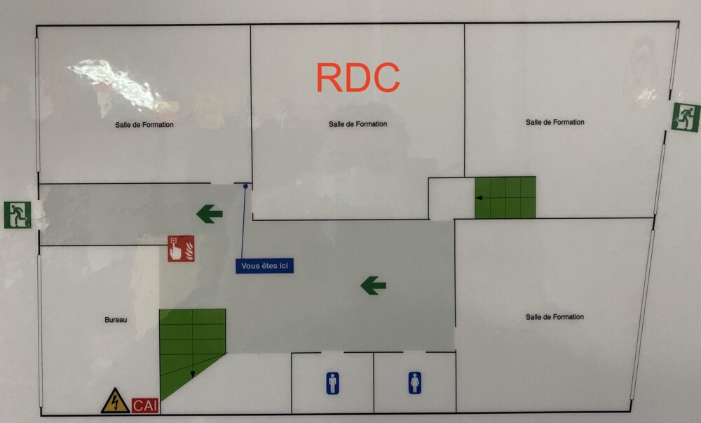   Bureaux - A LOUER - 352 m² non divisibles Montreuil