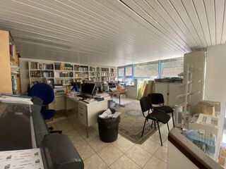   Bureaux - A VENDRE - 105 m² non divisibles Saint denis