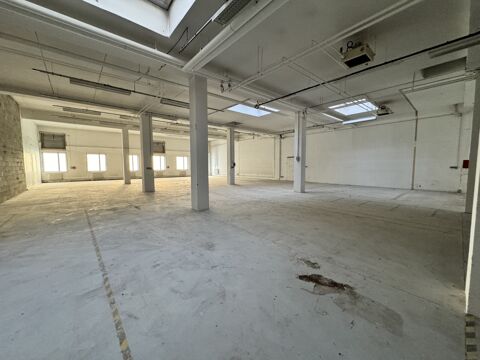 Locaux d'activit&eacute; - A LOUER - 1&nbsp;160 m&sup2; divisibles &agrave; partir de 550 m&sup2; 8217 93420 Villepinte