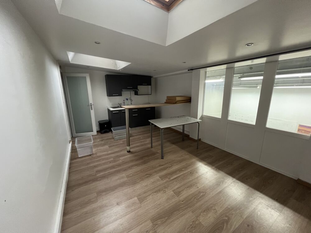   Bureaux - A LOUER - 125 m² non divisibles Ivry sur seine